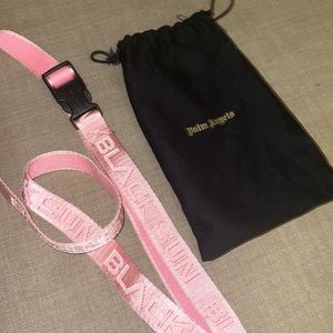 Pink ‘black sun’ palm angels snaplock belt